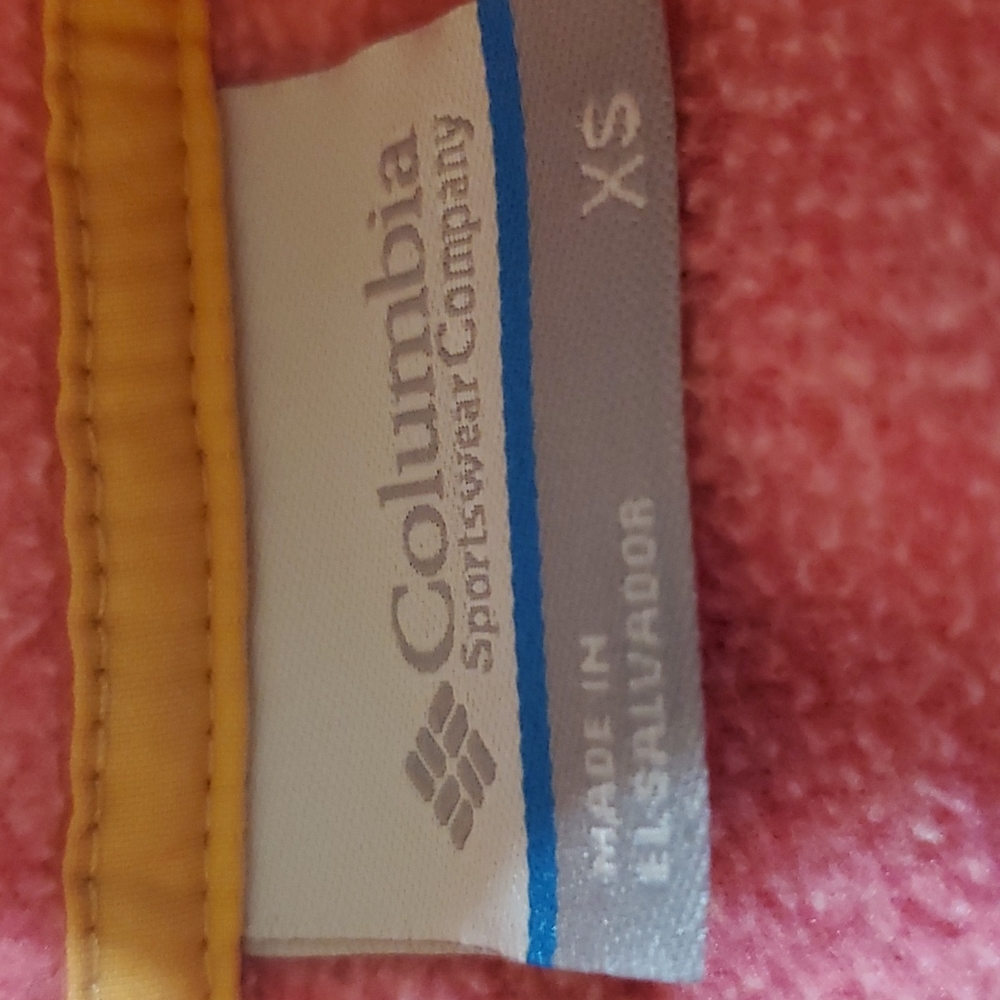 Pink Columbia Vest - Picture 6 of 7